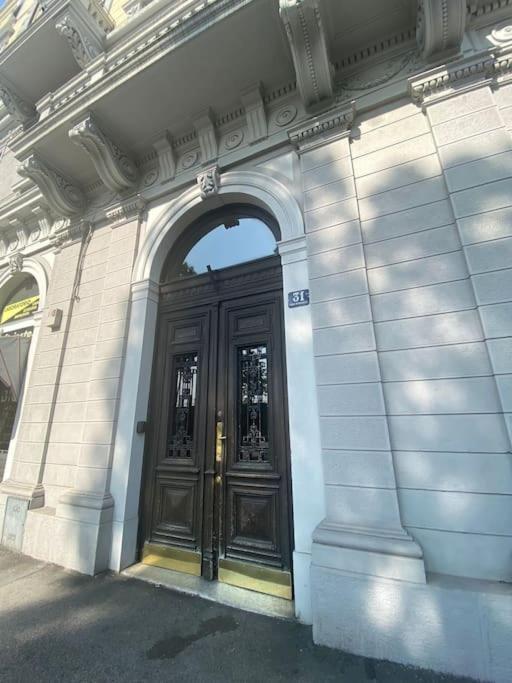 Casa Vacanze Viale Miramare 31- Delizioso Mini Loft Industrial Trieste Luaran gambar